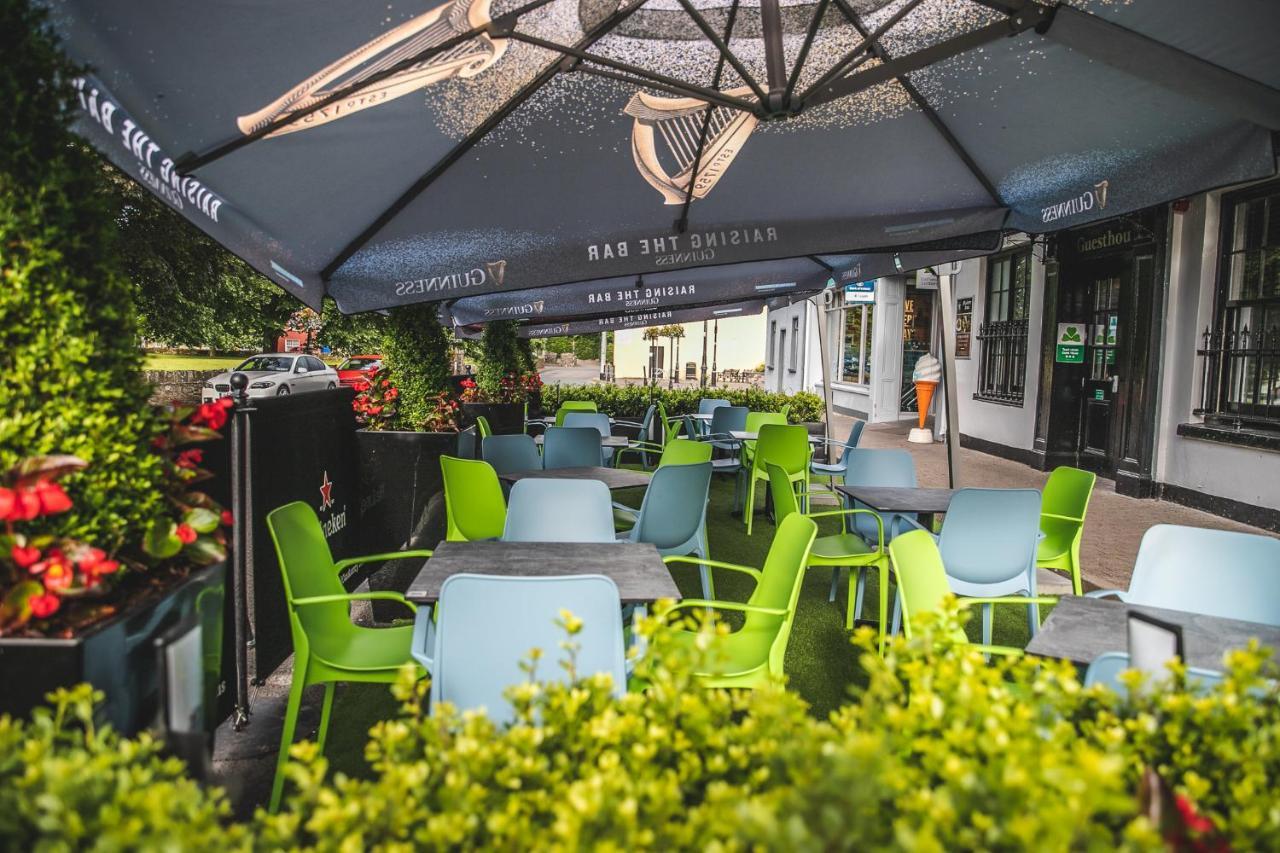 Muskerry Arms Bar And B&B Blarney Exteriör bild
