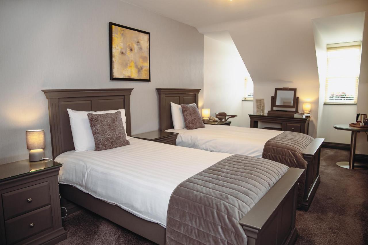 Muskerry Arms Bar And B&B Blarney Exteriör bild