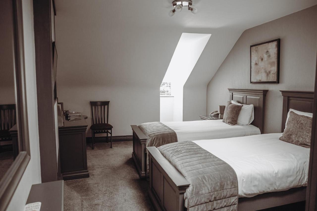 Muskerry Arms Bar And B&B Blarney Exteriör bild