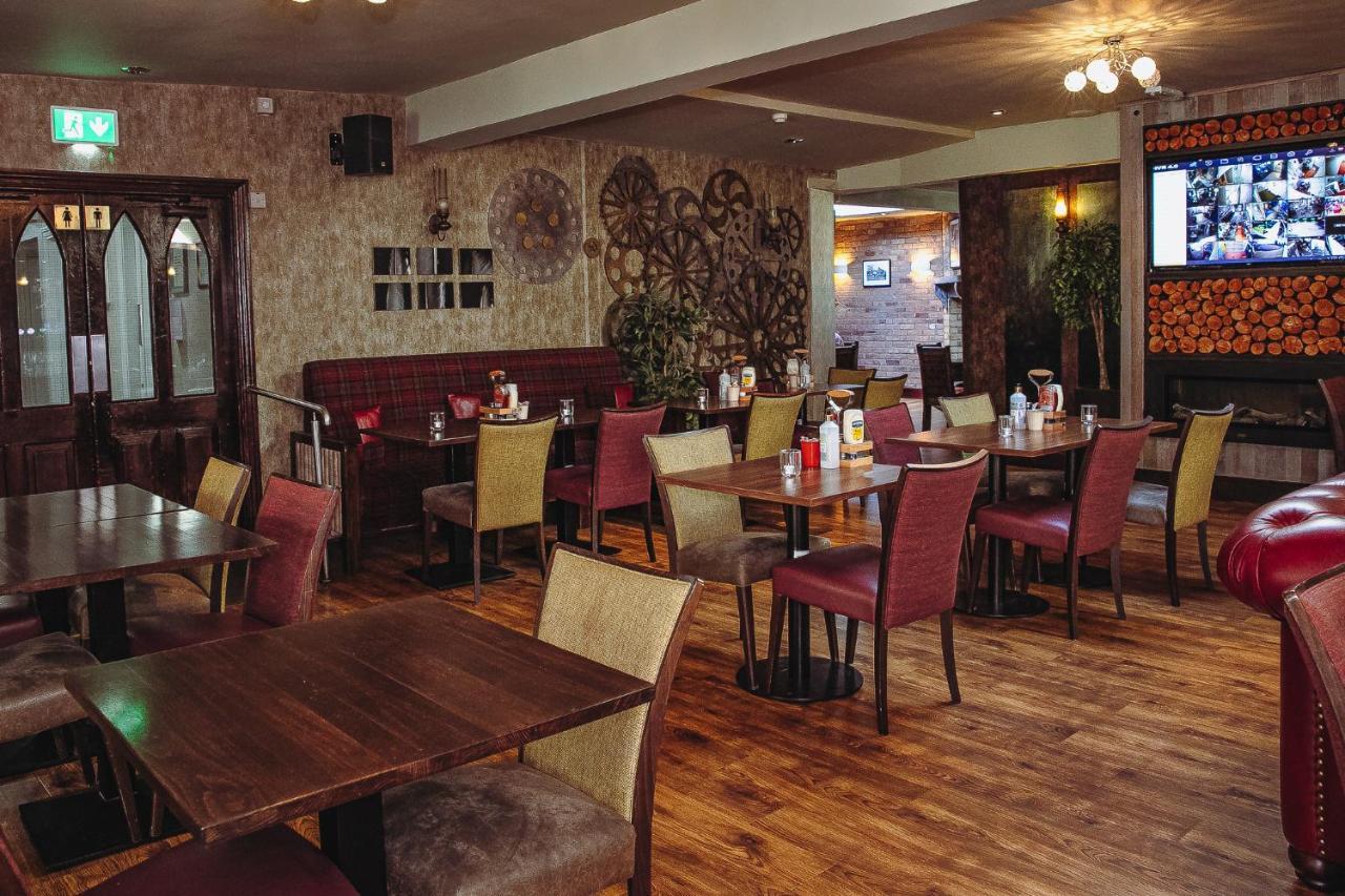 Muskerry Arms Bar And B&B Blarney Exteriör bild