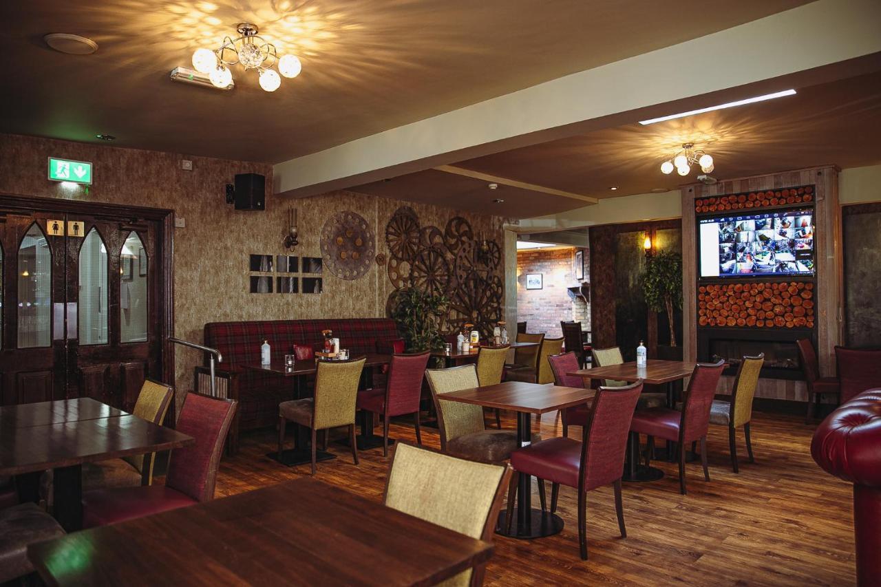 Muskerry Arms Bar And B&B Blarney Exteriör bild
