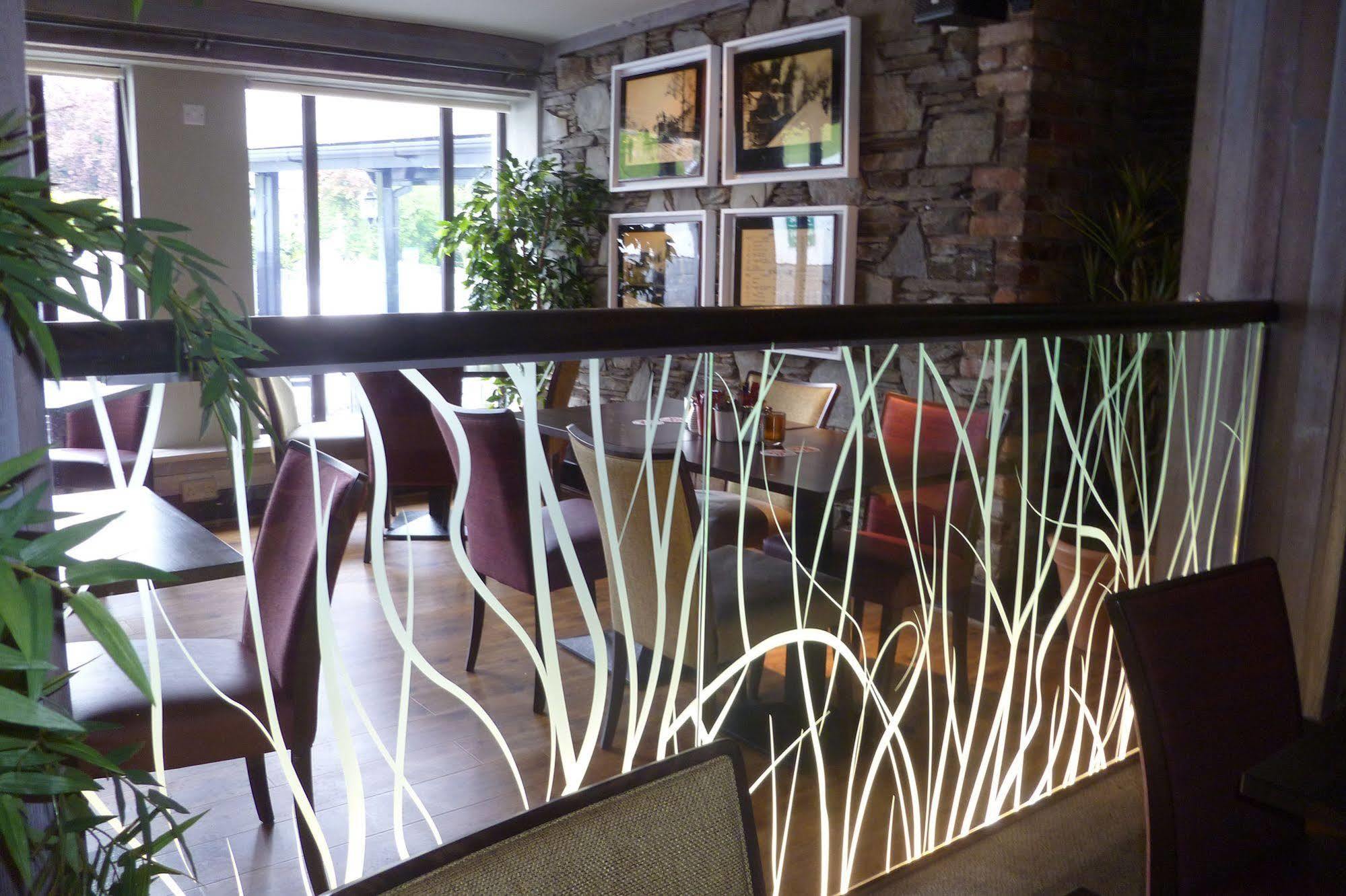 Muskerry Arms Bar And B&B Blarney Exteriör bild